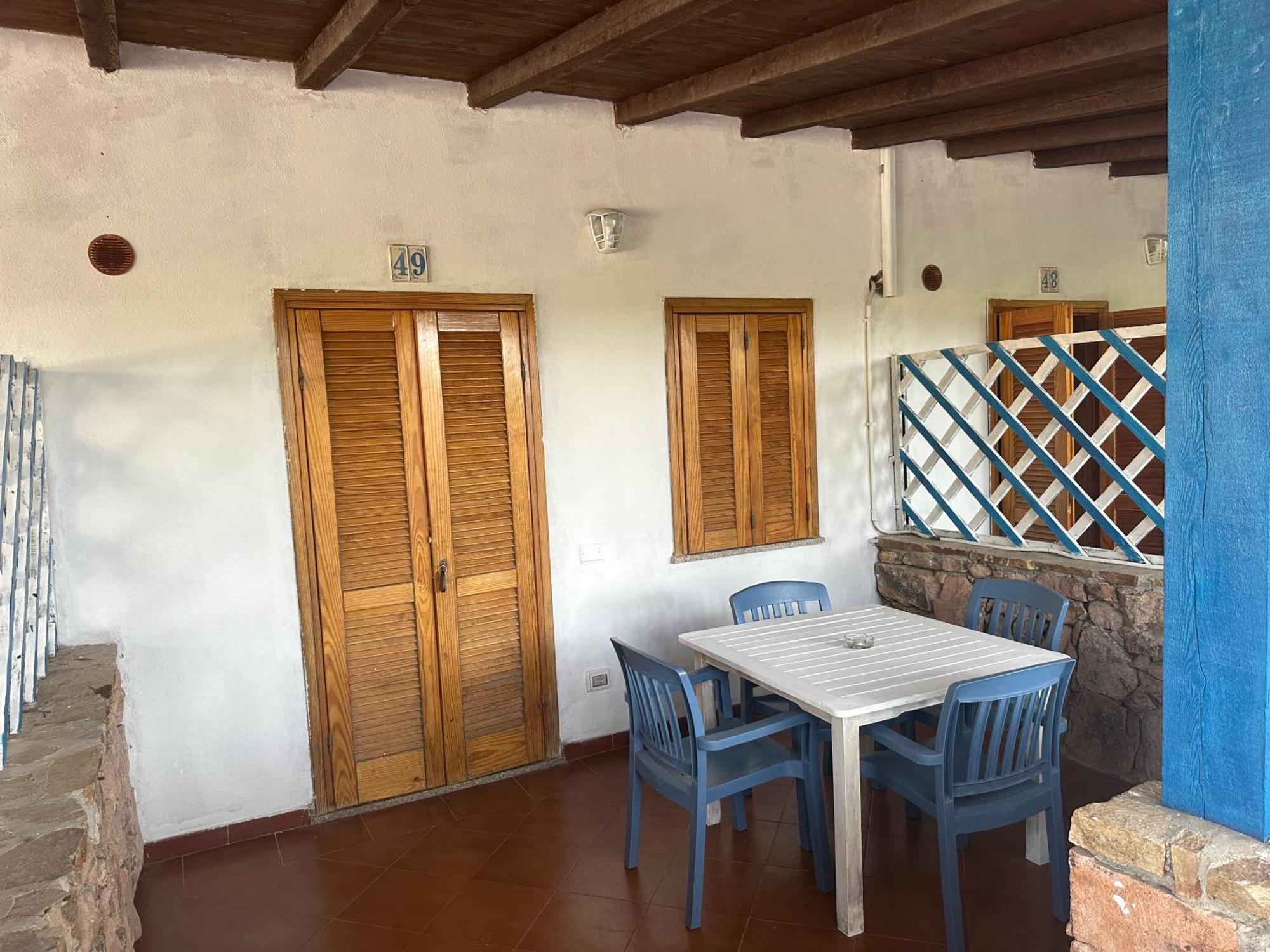 Le Stanze Del Mare Aparthotel Golfo Aranci Bagian luar foto