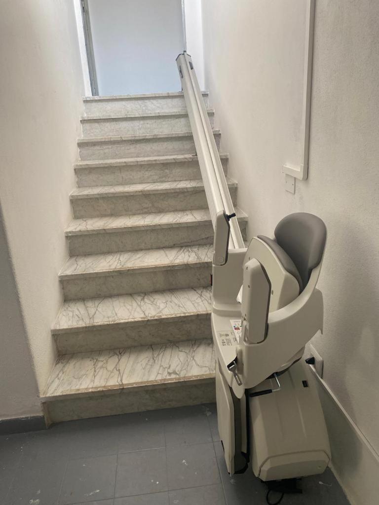 Le Stanze Del Mare Aparthotel Golfo Aranci Bagian luar foto